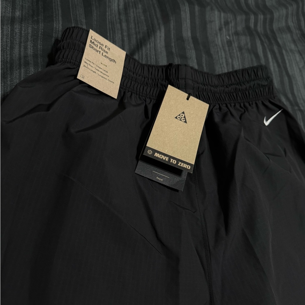 Nike ACG Repel Ripstop Shorts Womens SIZE XS Black Loose Fit Mid Rise - Picture 6 of 6